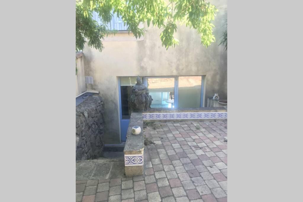 Joli Studio Au Mont St Clair Avec Vue Sur La Mer Apartamento Sète Exterior foto